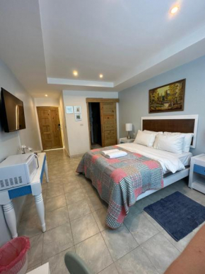 Noe Hotel ,1 Bed Room 2 Near to the beach